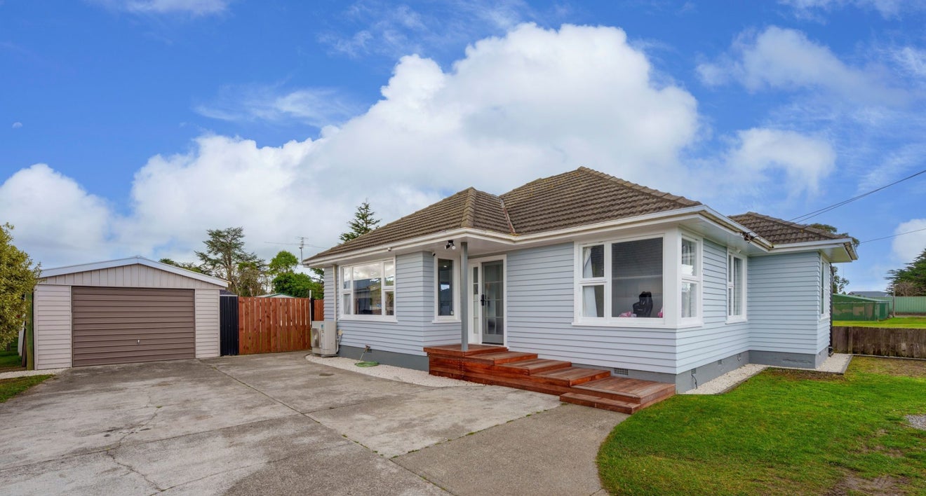 93 Breezes Road, Avondale, Christchurch - Carousel 1