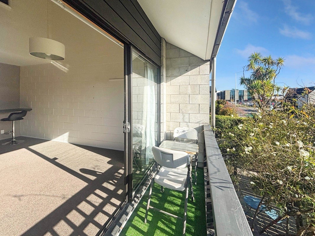 3/168 Kilmore Street, Christchurch Central, Christchurch - Carousel 6