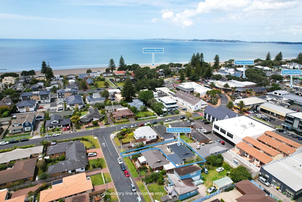 2/4 Edward Avenue, Orewa, Orewa - Carousel 1