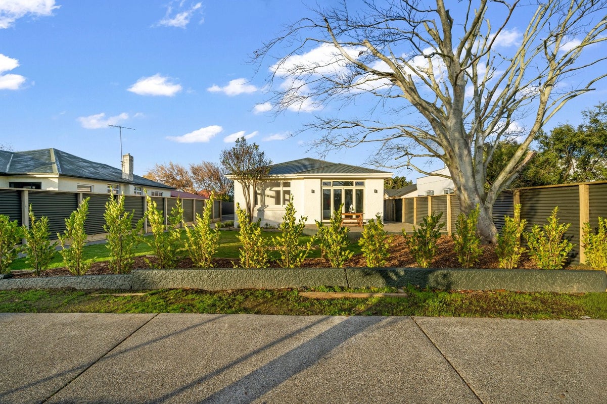 23 Louisa Street, Gladstone, Invercargill - Carousel 1