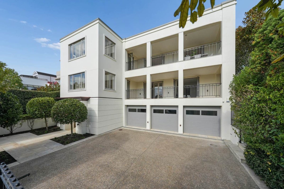 19 Arney CRescent, Remuera, Auckland - Carousel 1