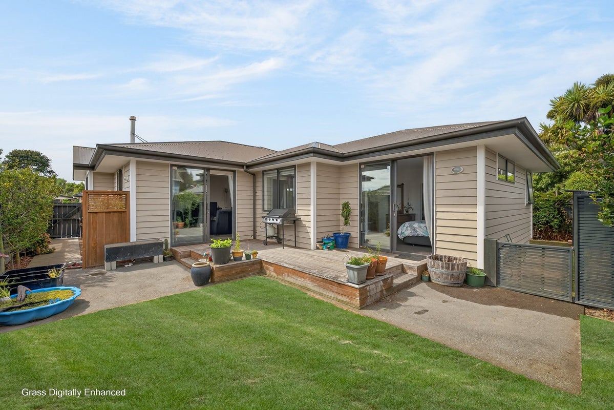 137C Palmers Road, New Brighton, Christchurch - Carousel 1