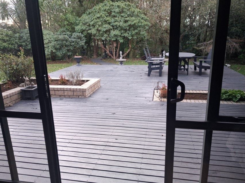 2 Orsino Place, Stratford - Carousel 6
