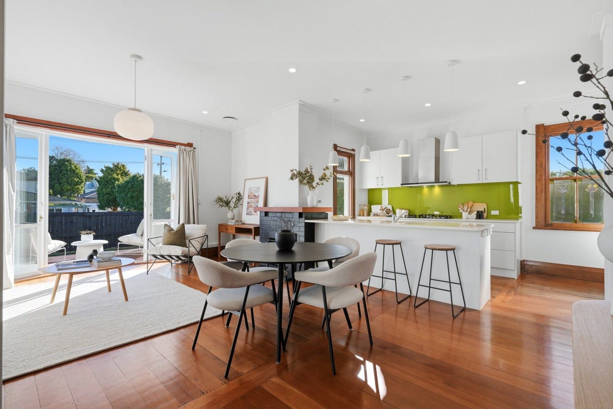 14 Hardley Avenue, Mount Roskill, Auckland - Carousel 2
