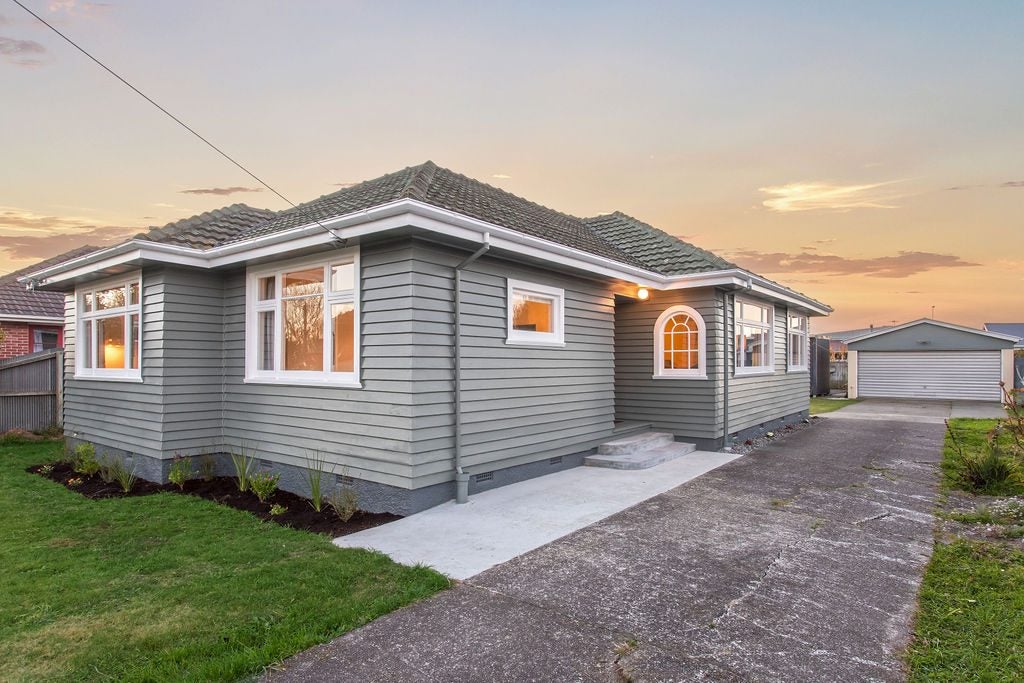 15 McIntyre Street, Shirley, Christchurch - Carousel 1