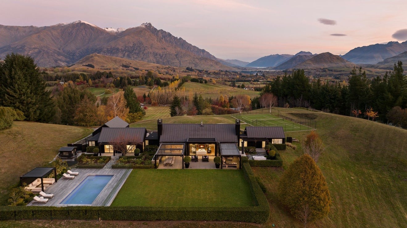 47 Mooney Road, Speargrass Flat, Queenstown - Carousel 1