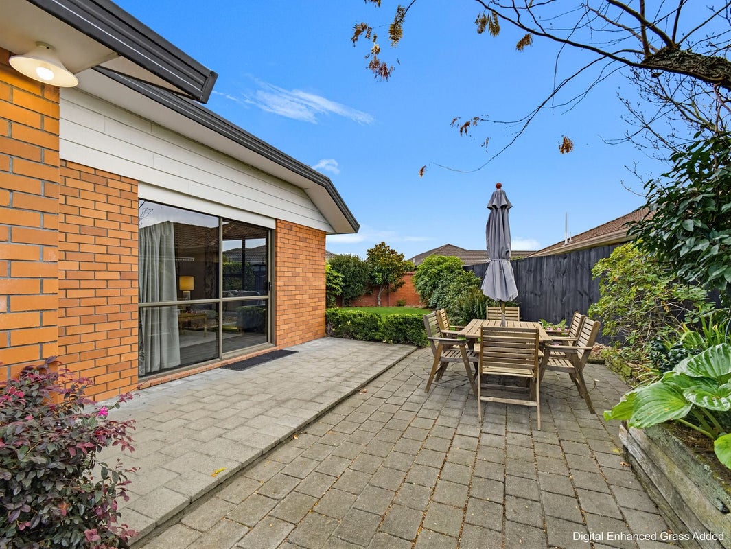 37 Ben Nevis Drive, Broomfield, Christchurch - Carousel 2