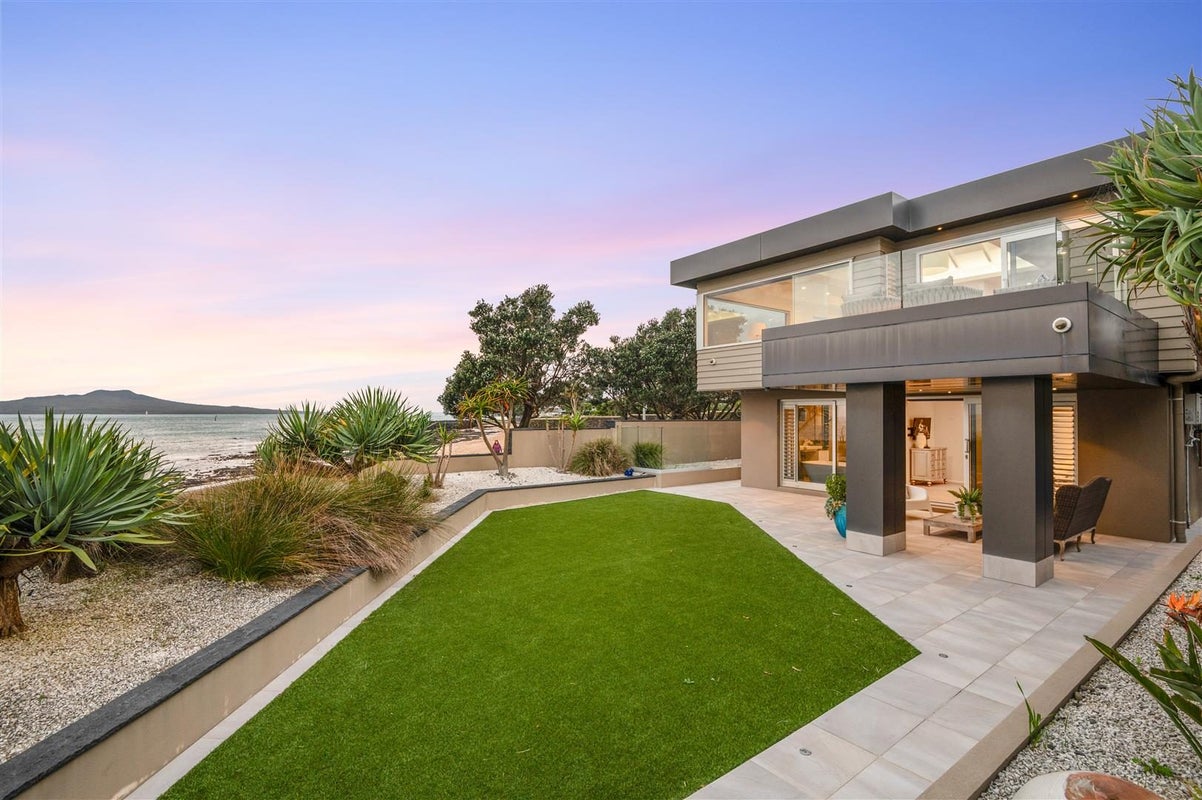 34 Muritai Road, Milford, Auckland - Carousel 1