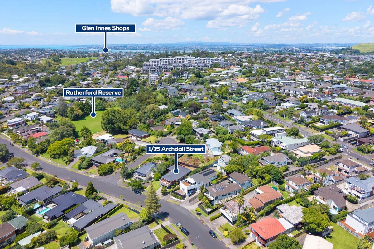 1/15 Archdall Street, Meadowbank, Auckland - Carousel 19