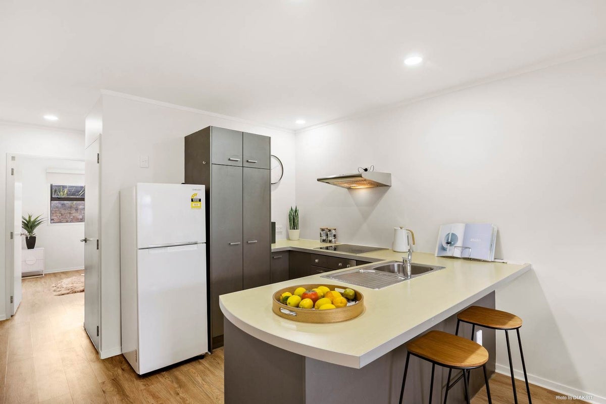 10/6 Porters Avenue, Eden Terrace, Auckland - Carousel 2