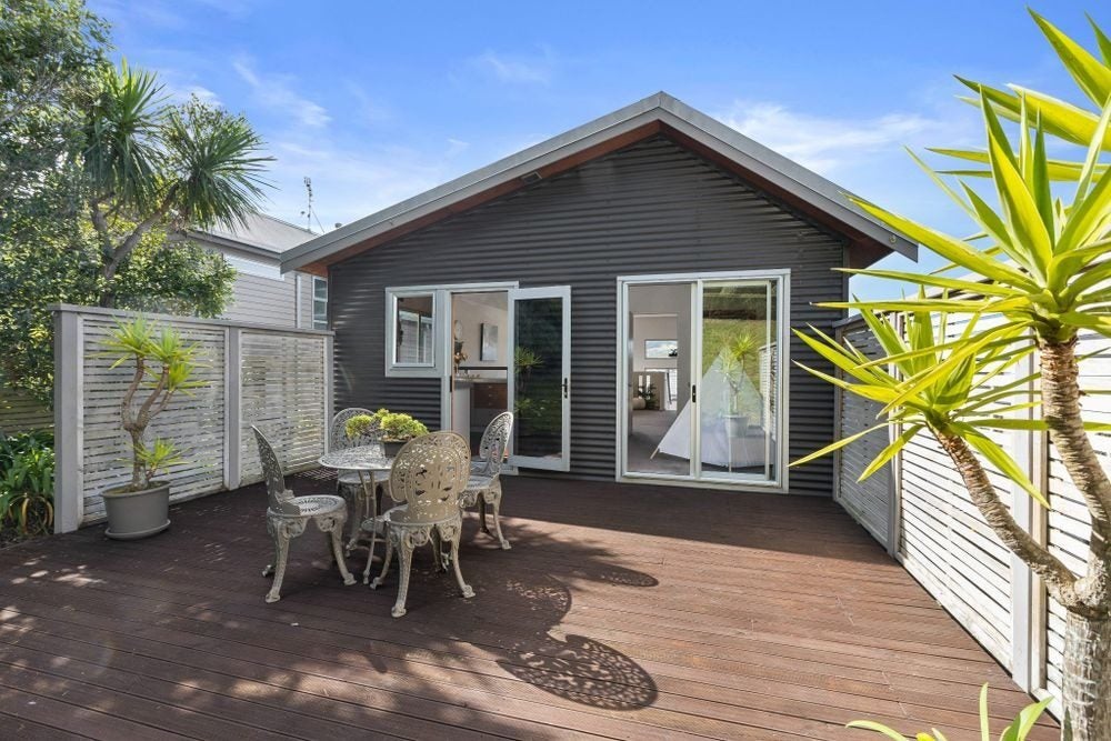 27 Waverton Terrace, Churton Park, Wellington - Carousel 2