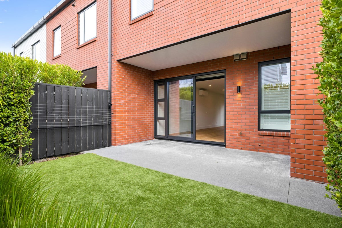 4C Treasury Place, Onehunga, Auckland - Carousel 2