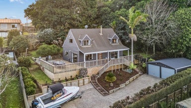 8 Redmount Place, Red Hill, Papakura - Carousel 1