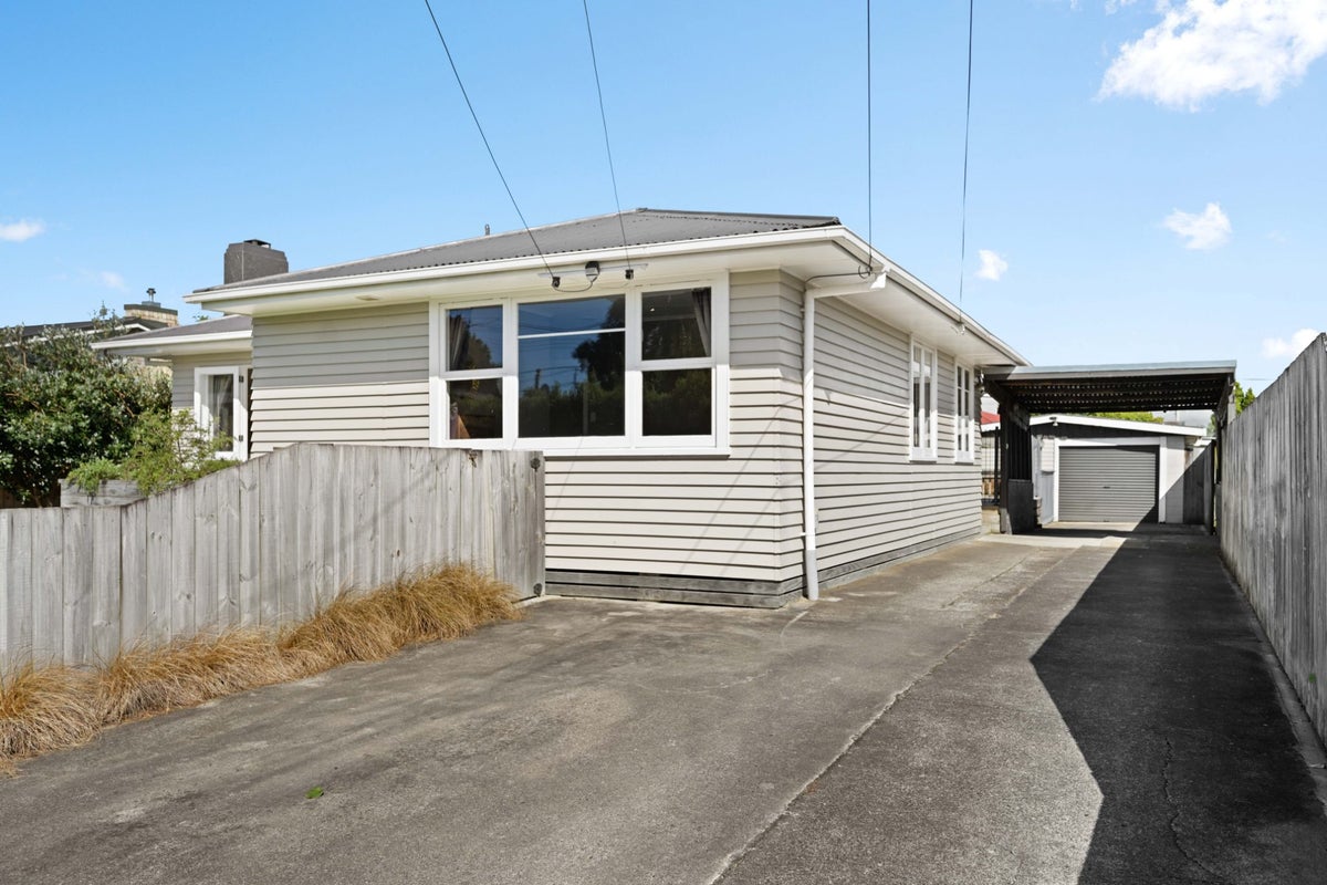 16 Minifie Avenue, Melville, Hamilton - Carousel 23