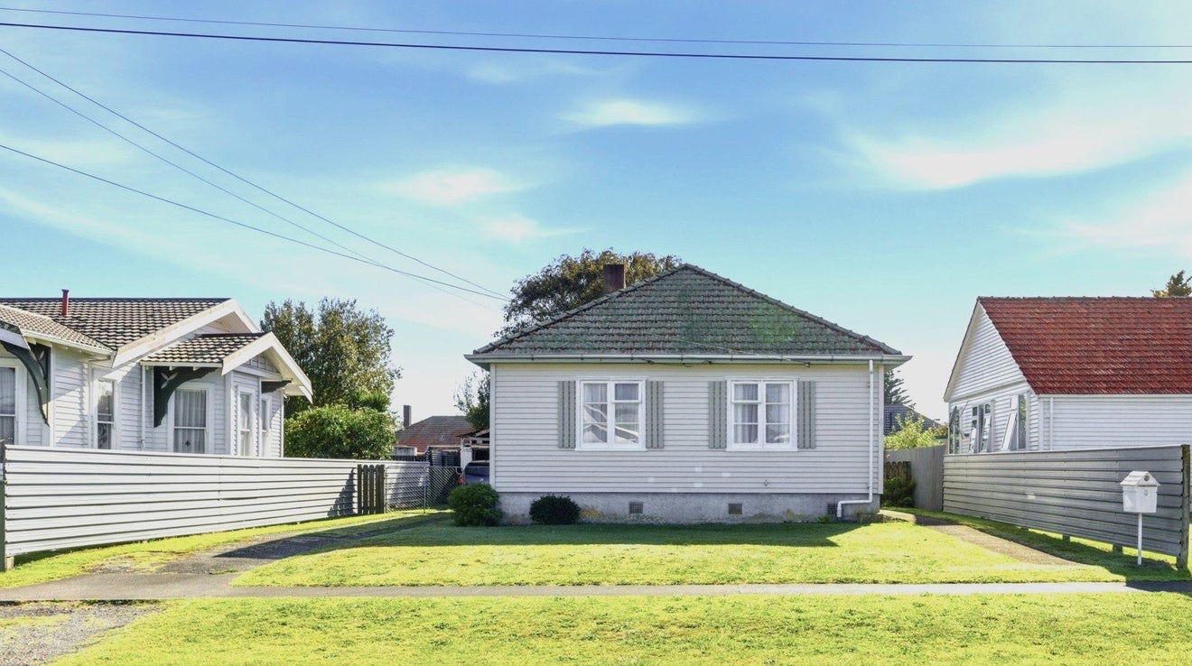 6 Brunswick Road, Aramoho, Whanganui - Carousel 2
