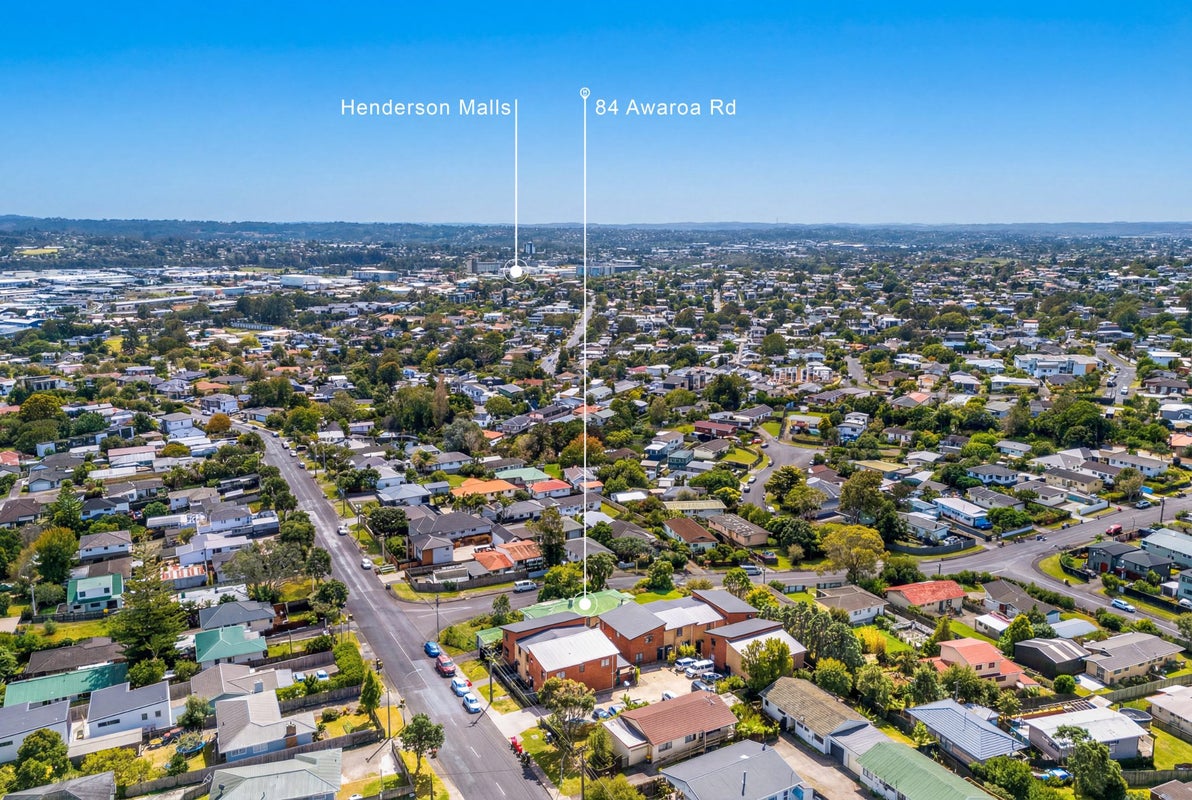 84 Awaroa Road, Sunnyvale, Auckland - Carousel 16