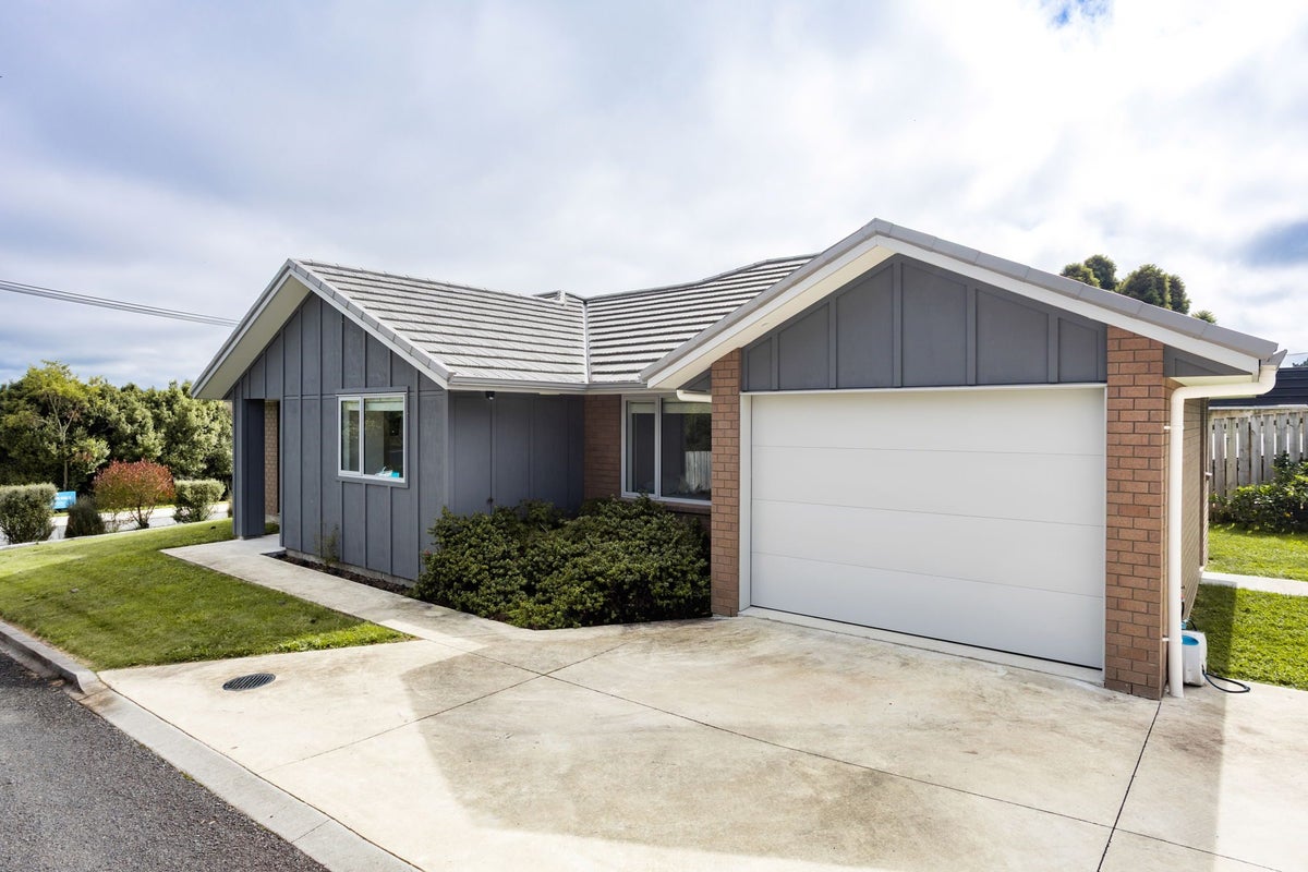9A Haultain Street, Kihikihi, Te Awamutu - Carousel 1