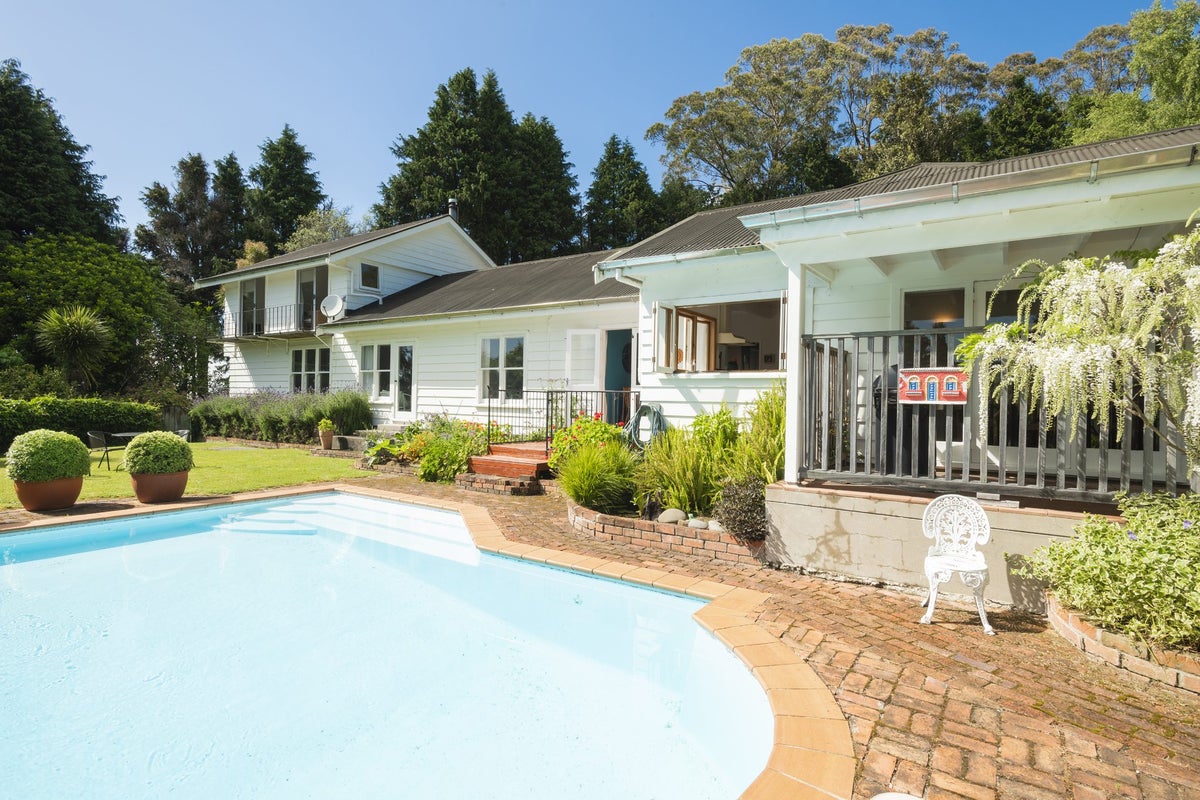 1228 Panikau Road, Gisborne - Carousel 1