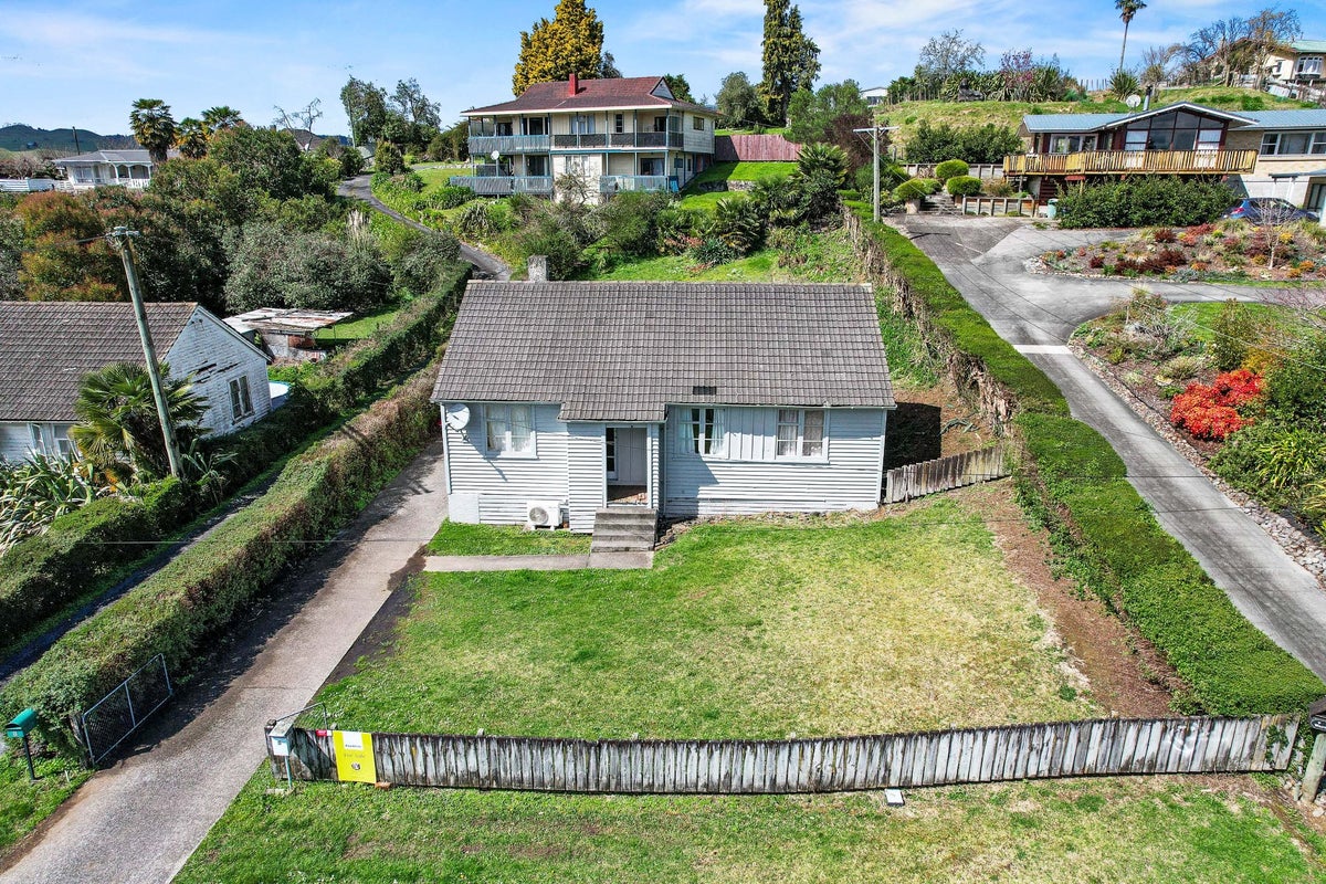 5 Ward Street, Te Kuiti - Carousel 1