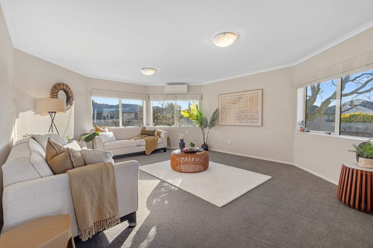 1 Ranfurly Terrace, Pyes Pa, Tauranga - Carousel 2