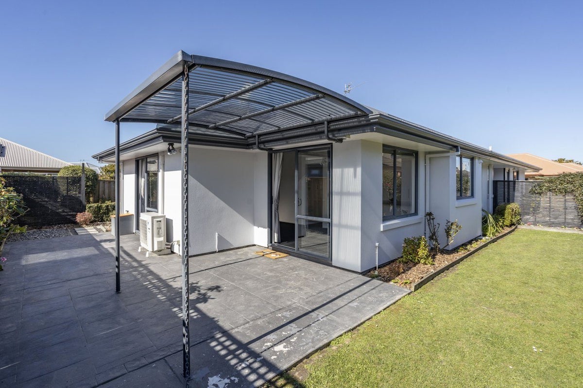 52 Mahlet Street, Northwood, Christchurch - Carousel 2