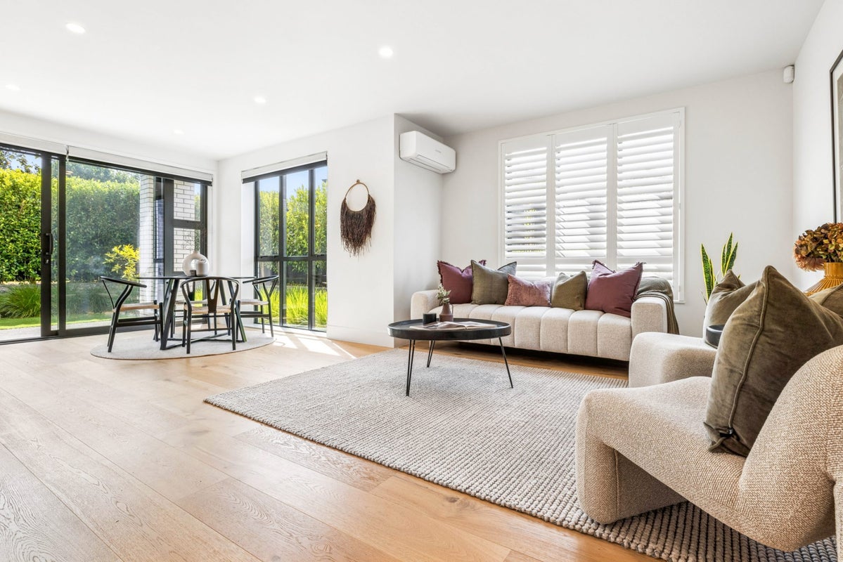 4A Treasury Place, Onehunga, Auckland - Carousel 2