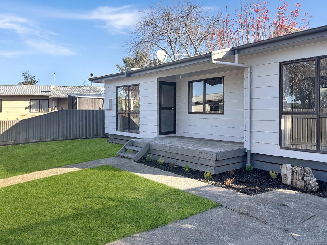 913F Nelson Street North, Mahora, Hastings, Hawke's Bay - Carousel 1