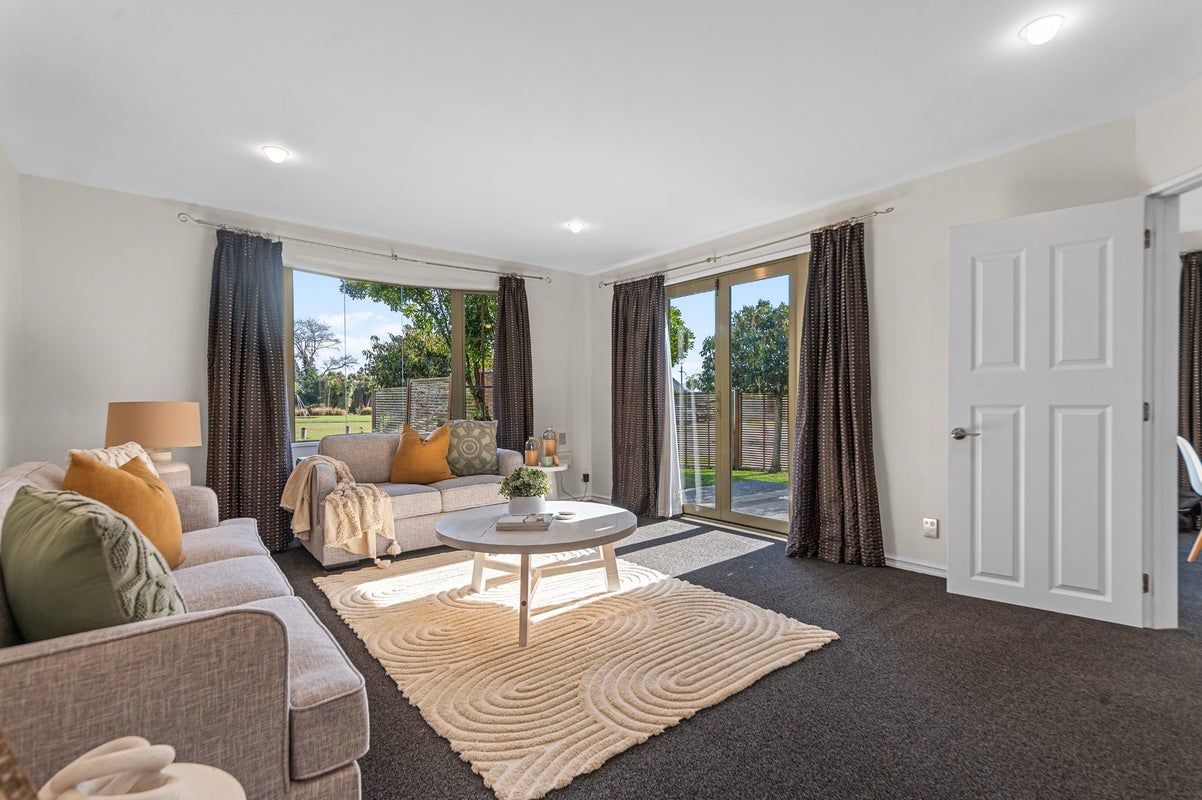 32 Kotuku Crescent, Woolston, Christchurch - Carousel 2