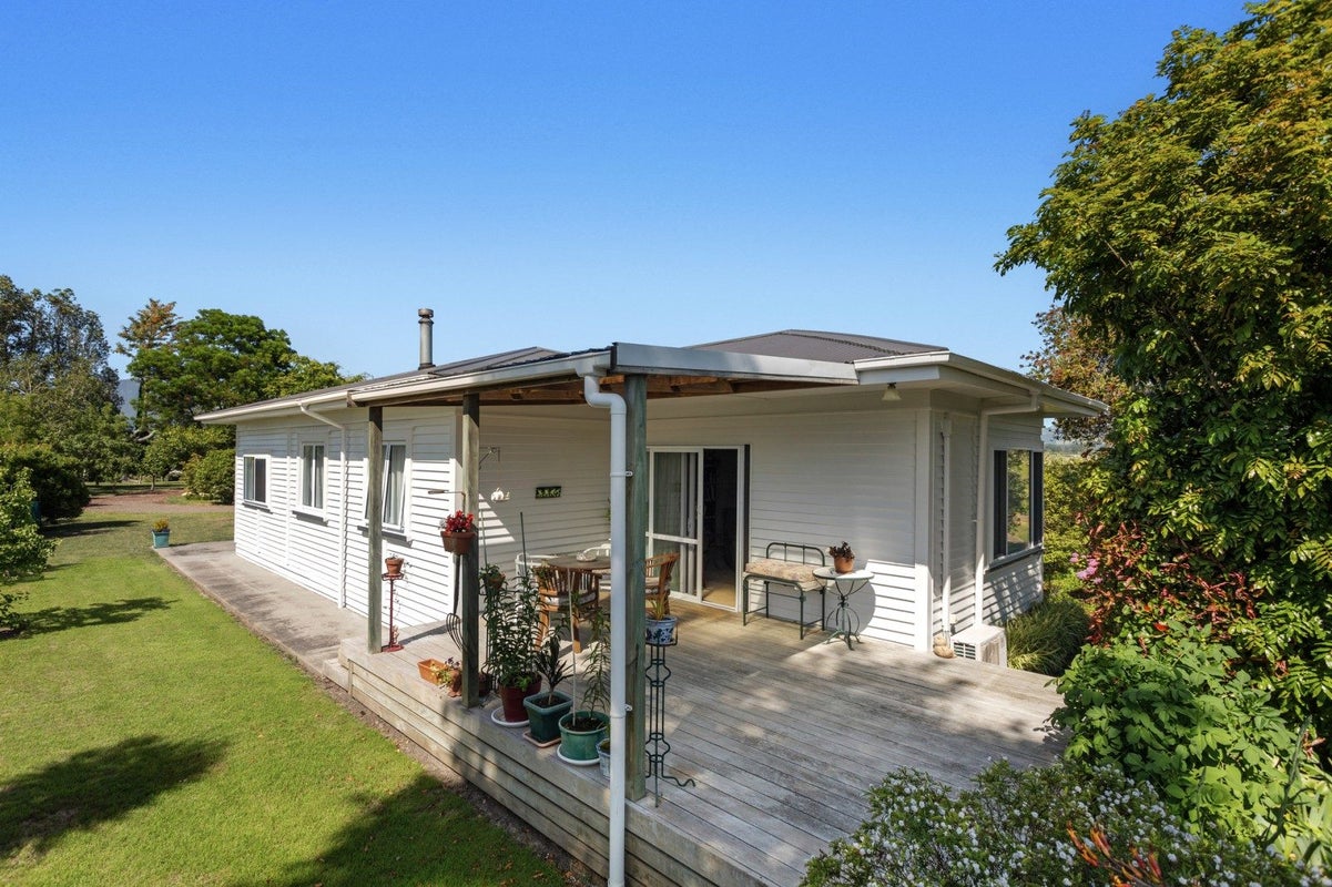 2349A State Highway 30, Otakiri, Whakatane - Carousel 1