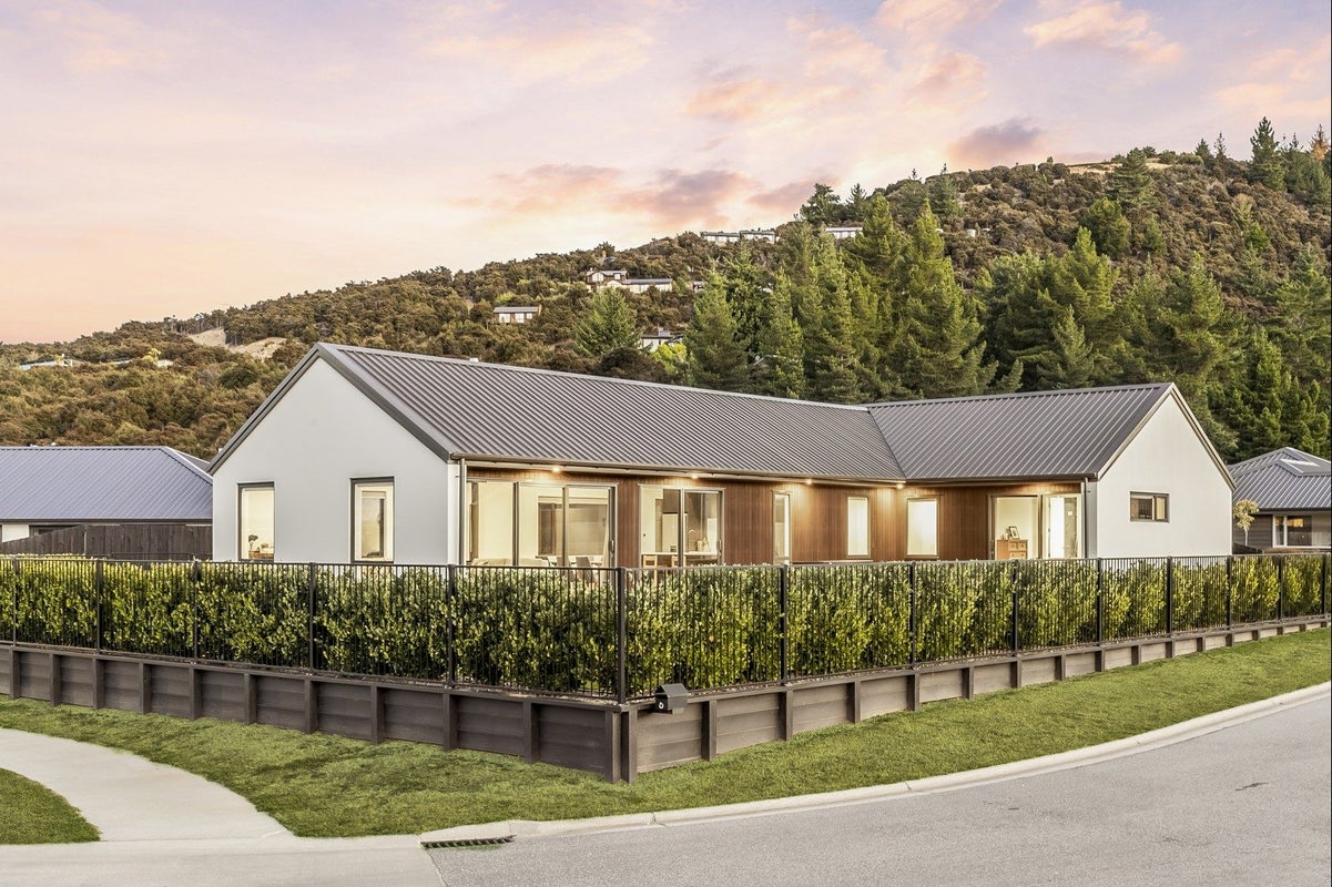 19 Pounamu Avenue, Albert Town, Wanaka - Carousel 2