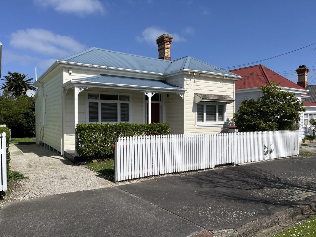 44 Murdoch Road, Grey Lynn, Auckland - Carousel 1