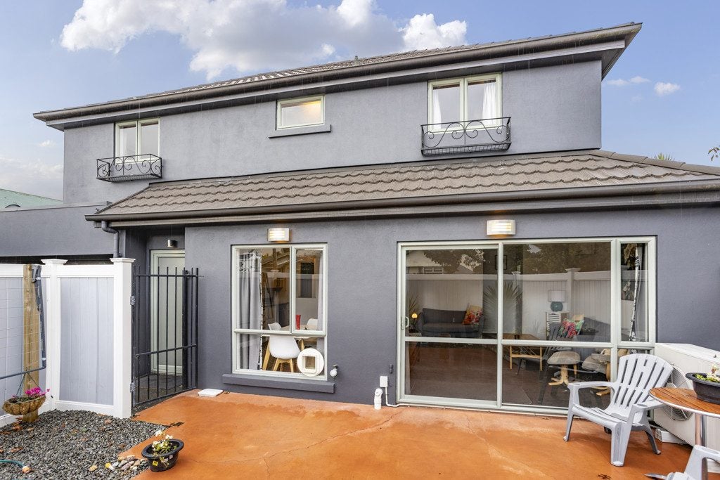 2 Antrim Street, Sydenham, Christchurch - Carousel 1