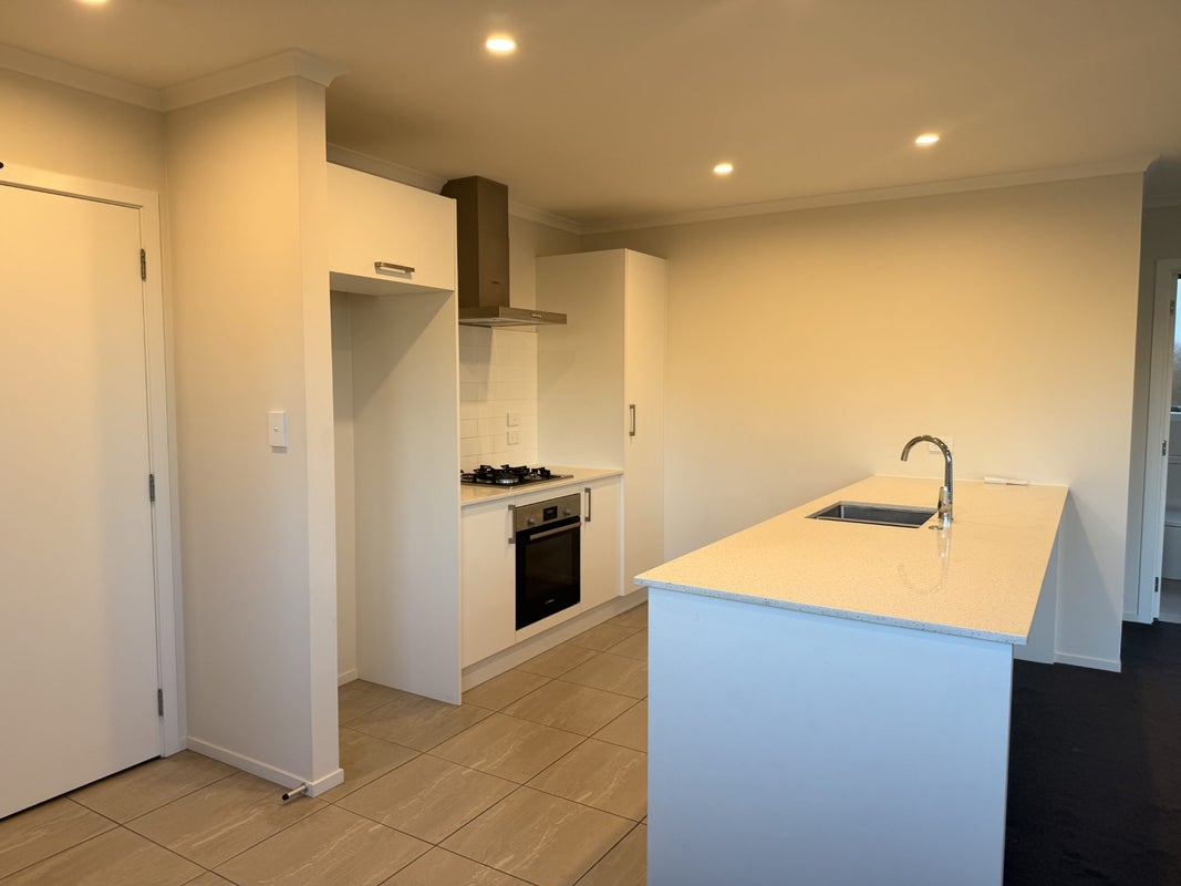 75 Waruhia Crescent, Rototuna North, Hamilton - Carousel 2