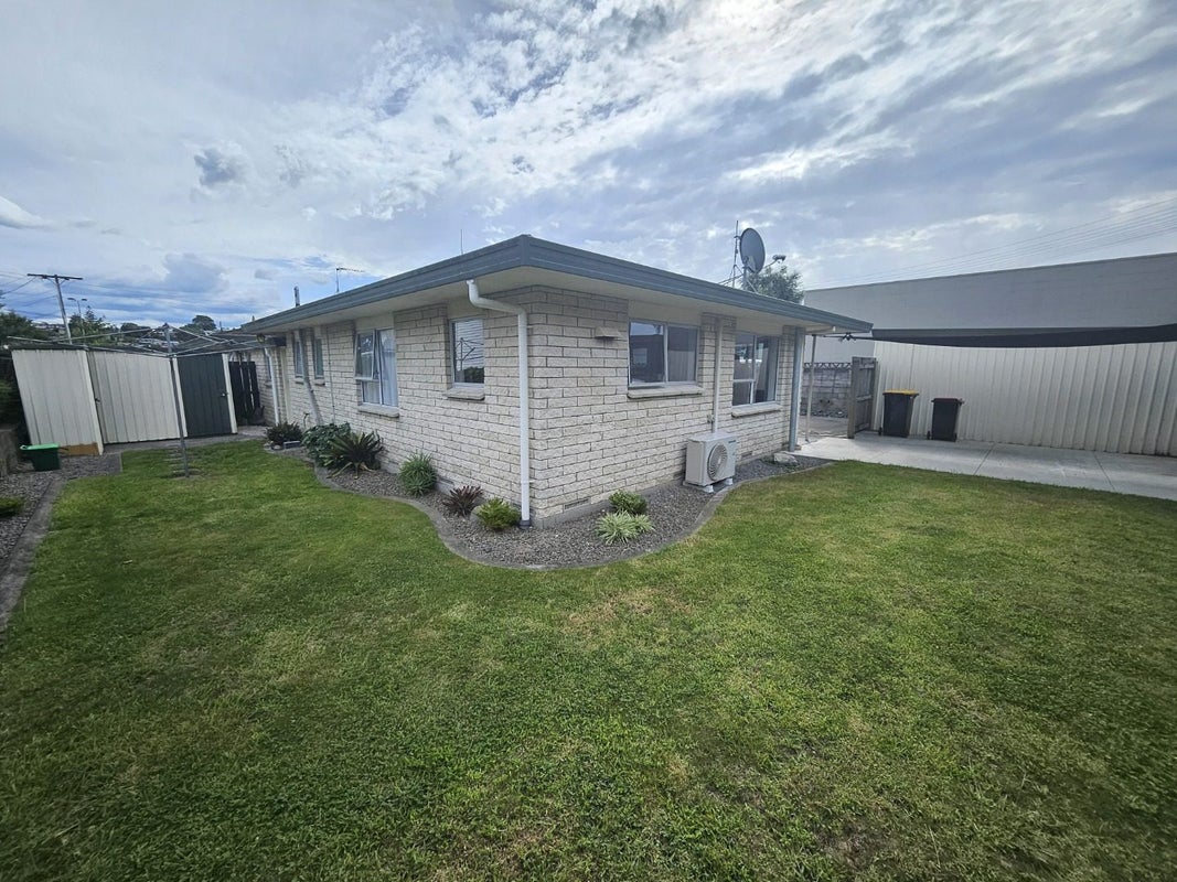 11B Crombie Street, Bellevue, Tauranga - Carousel 1