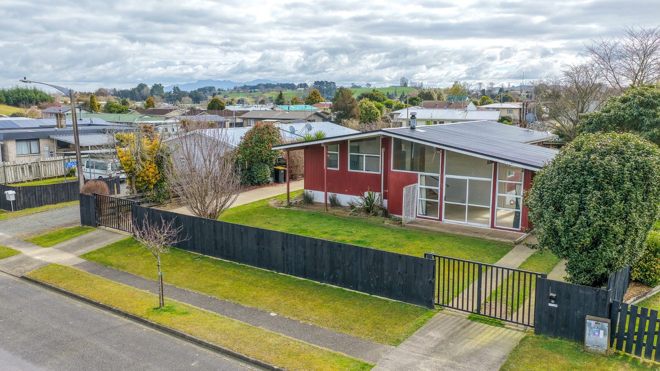 23 Kennedy Drive, Putaruru - Carousel 1