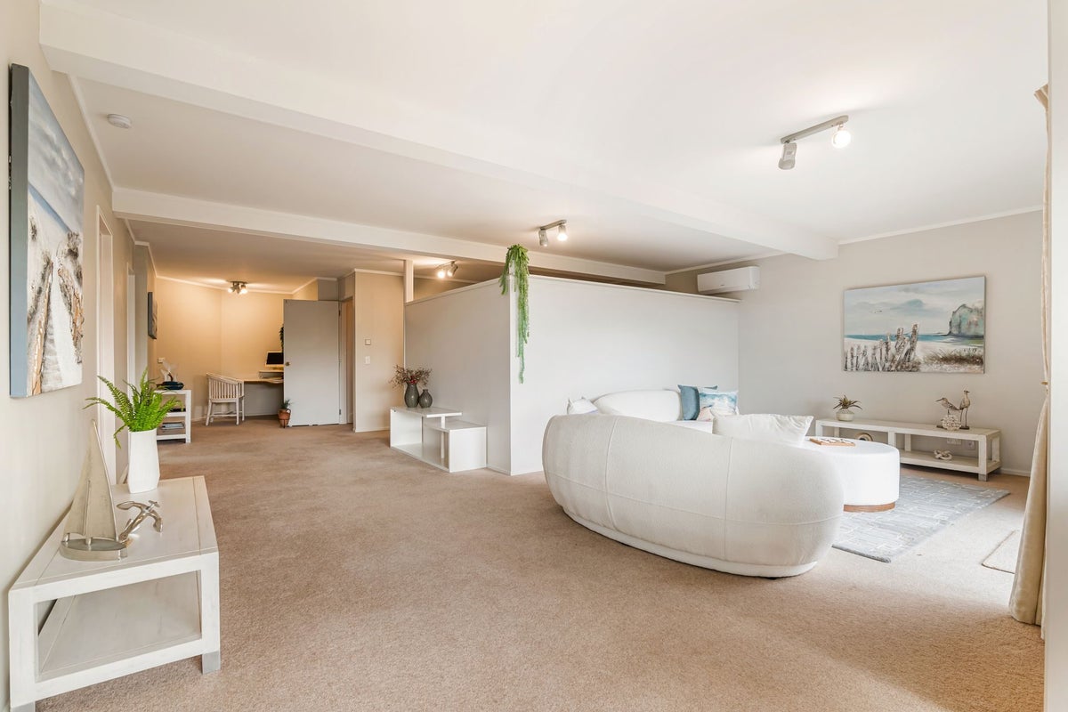 146 Pacific Parade, Army Bay, Whangaparaoa - Carousel 40