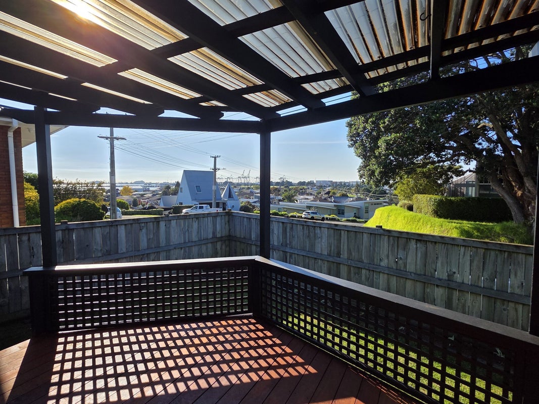 77 Maxwells Road, Otumoetai, Tauranga - Carousel 1