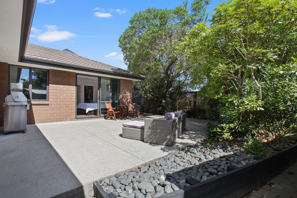 59 Marendellas Drive, Bucklands Beach, Auckland - Carousel 2
