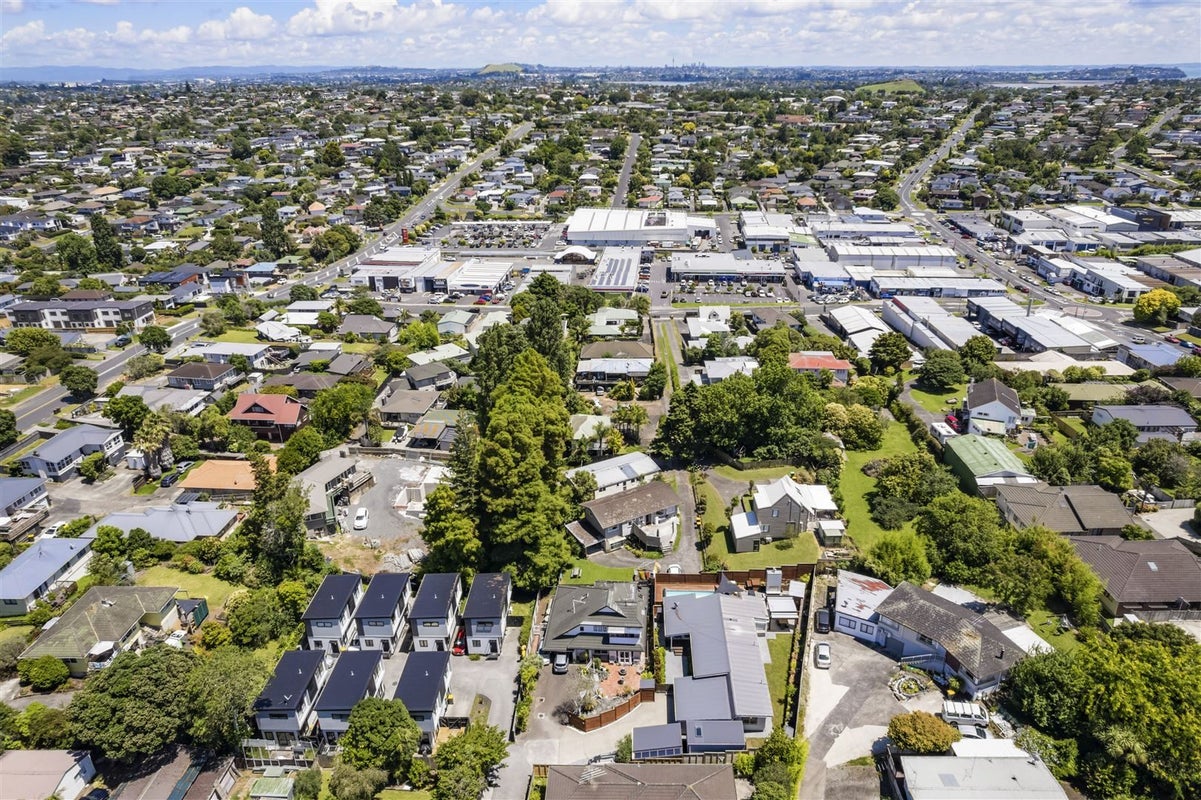 16A Cosy Place, Howick, Auckland - Carousel 41