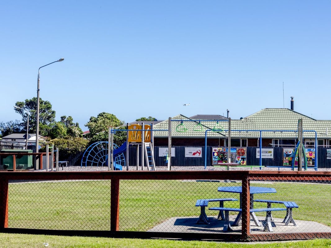 38 Arnott Heights, Greymouth, Greymouth - Carousel 32