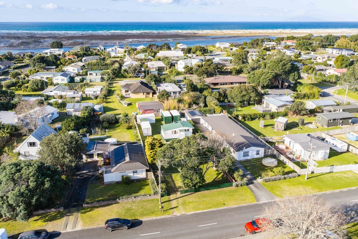 6 Margaret Street, Mangawhai Heads, Mangawhai - Carousel 22