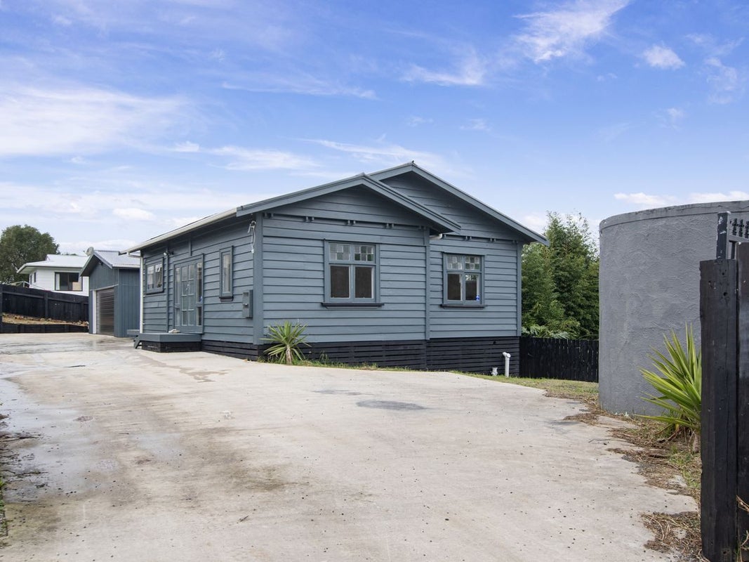 22 Hedley Place, Raumanga, Whangarei - Carousel 1