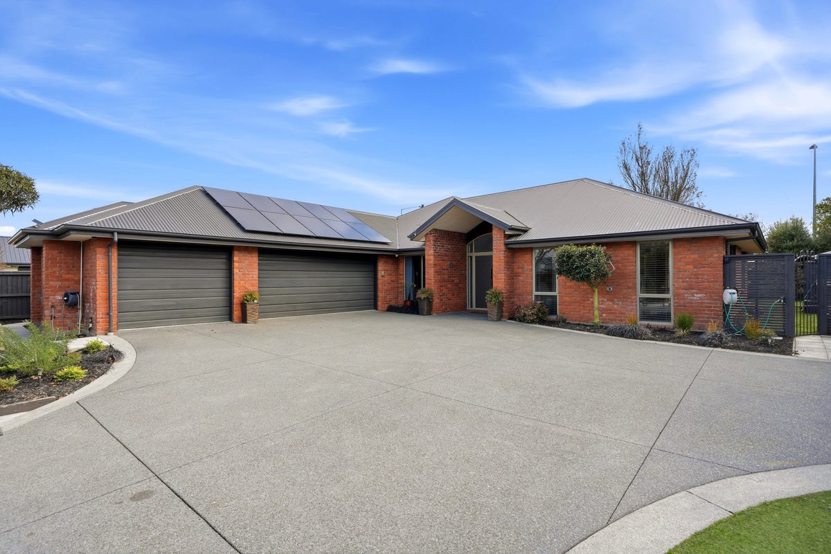 2 Ryton Way, Wigram, Christchurch - Carousel 41