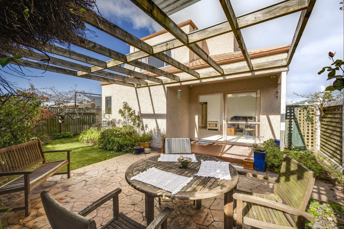 13/180 Charles Street, Westshore, Napier - Carousel 1