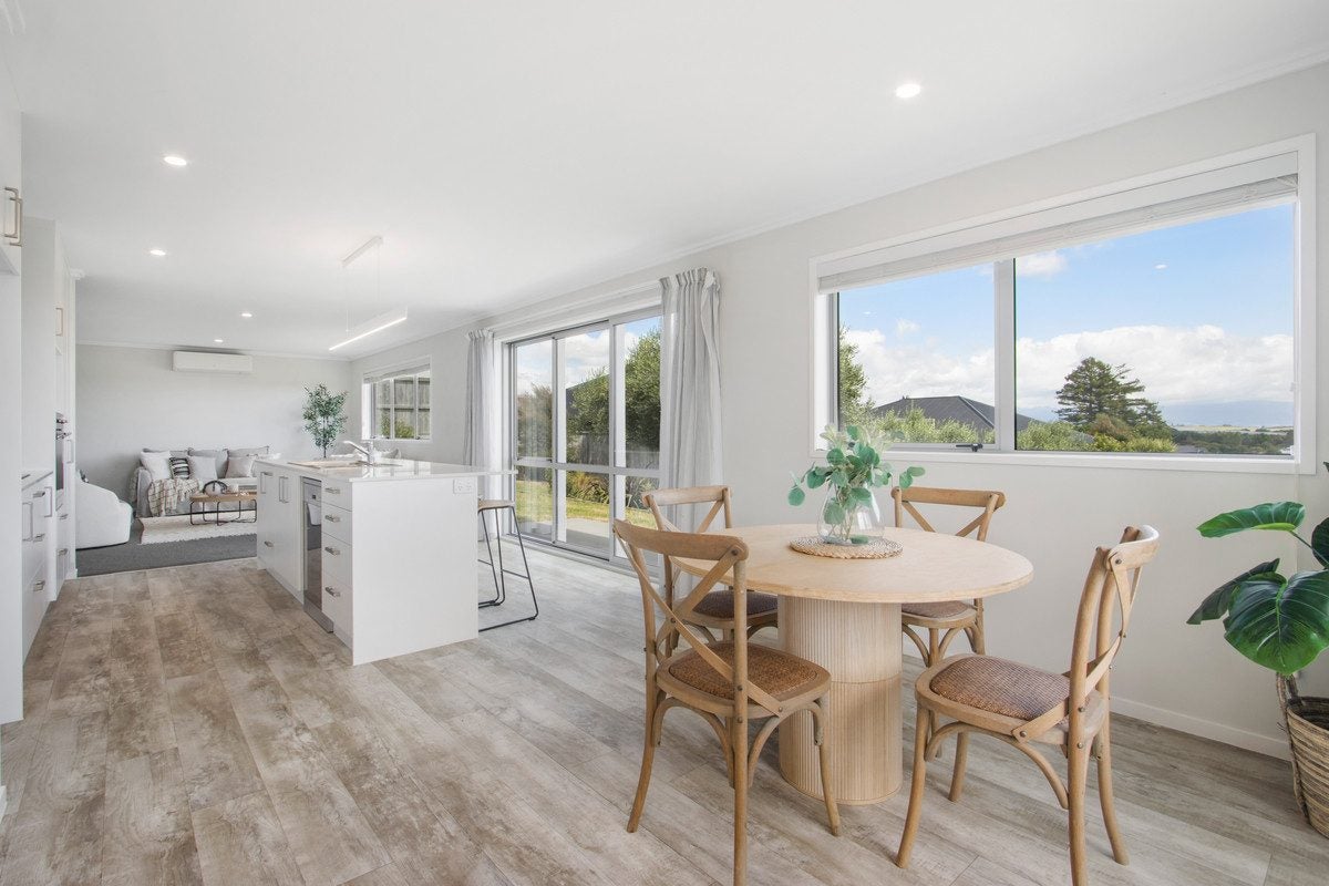 19 Te Kaka Place, Omokoroa, Omokoroa - Carousel 2