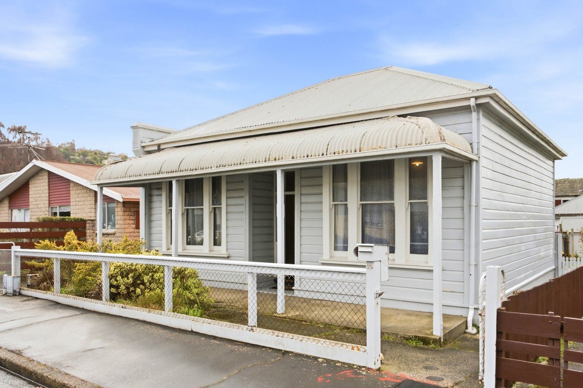 29 David Street, Caversham, Dunedin - Carousel 1