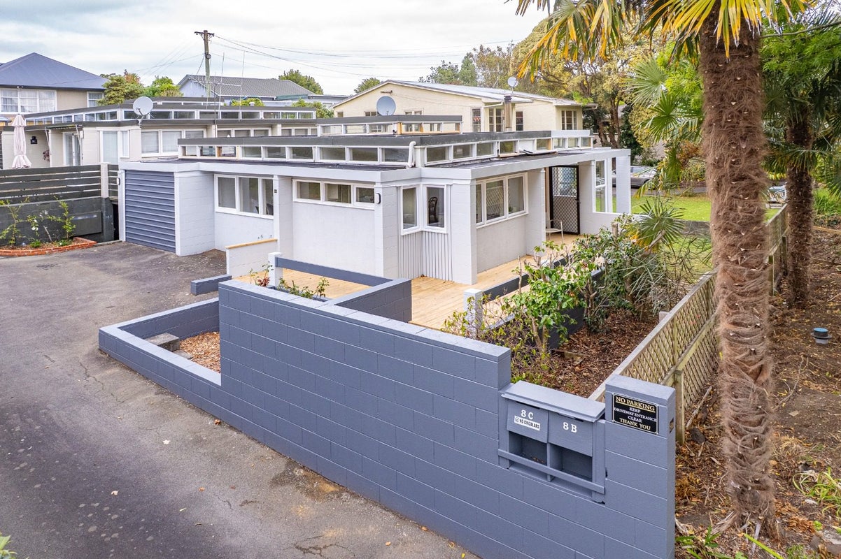 8B Brassey Road, Saint Johns Hill, Whanganui - Carousel 1