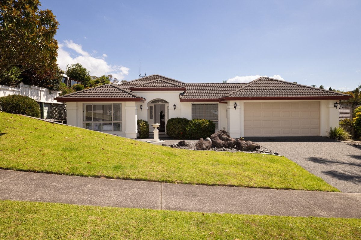 87 Orange Lane, Bethlehem, Tauranga - Carousel 1