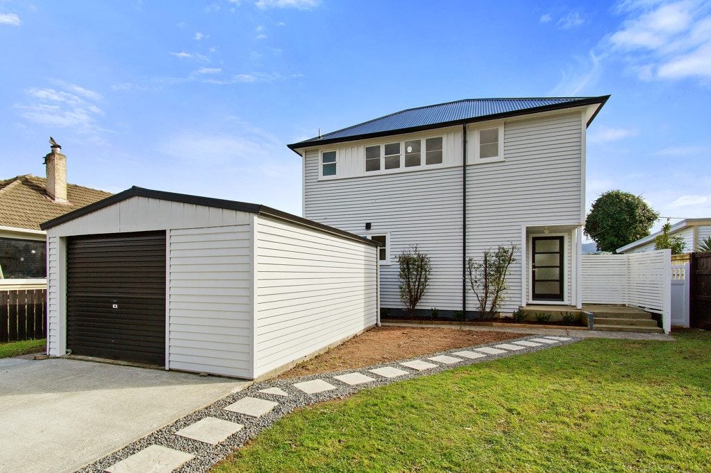 279 Naenae Road, Naenae, Lower Hutt - Carousel 1