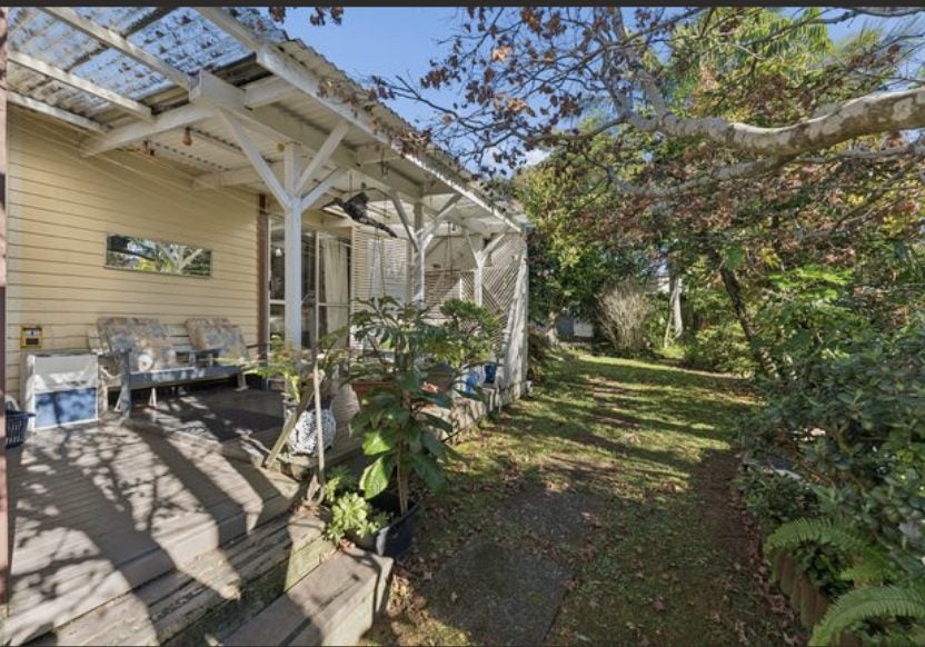 13 Ward Crescent, Te Atatu Peninsula, Auckland - Carousel 8